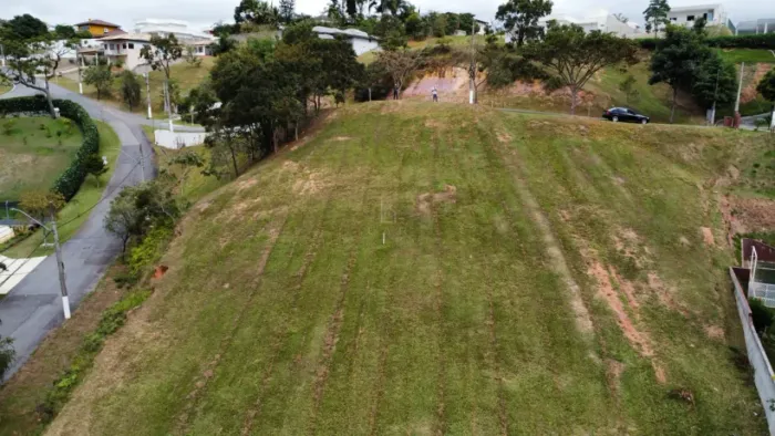 Terreno de 1.250 m² no Mirante do Vale - Jacareí