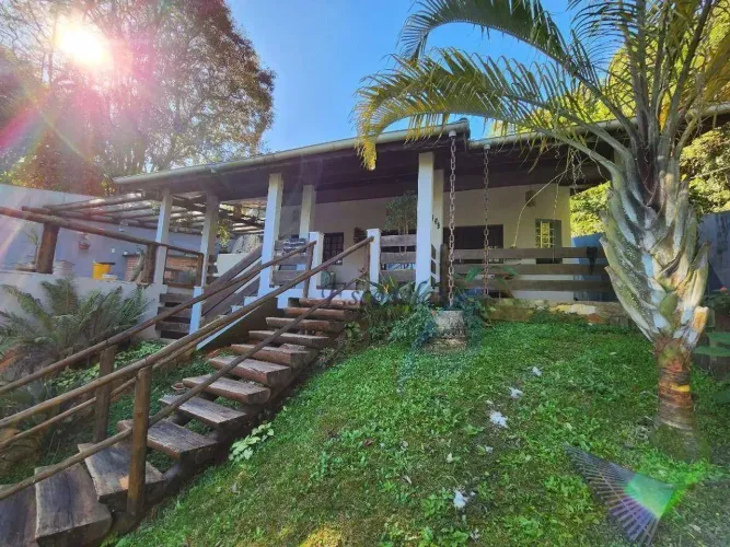 Casa com 3 dormitórios à venda, 350 m² - Serra da Cantareira - Mairiporã/SP