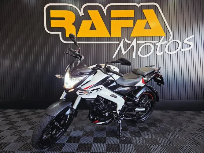Bajaj Dominar 200 2024