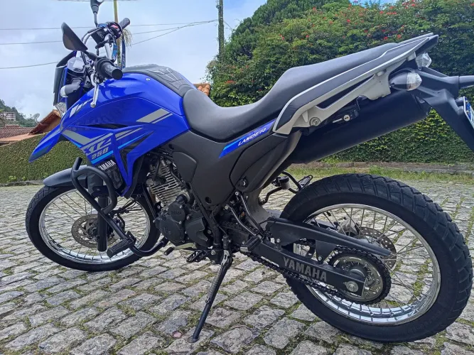 Lander Yamaha 2021