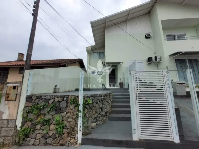 Apartamento com 2 Quartos sendo 1 Suíte para aluguel no Itacurubi Florianópolis/SC com 76