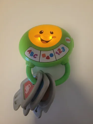 Brinquedo chave divertida com som fisher price