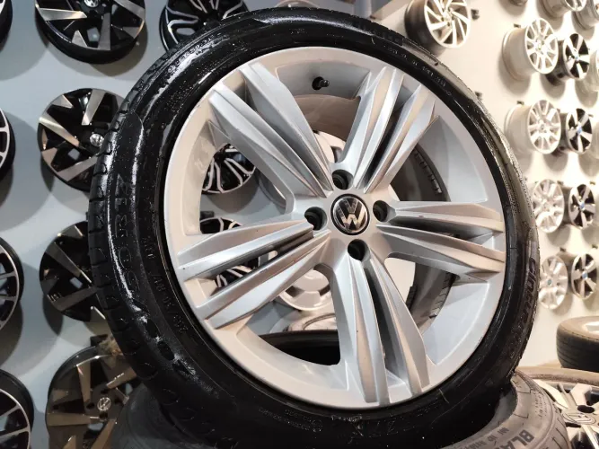 Rodas aro 17" VW 4x100+ Pneus 205/50 R17"- Aceito Cartão 