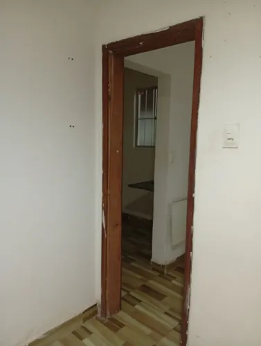 Vendo casa em frente a Base Pm