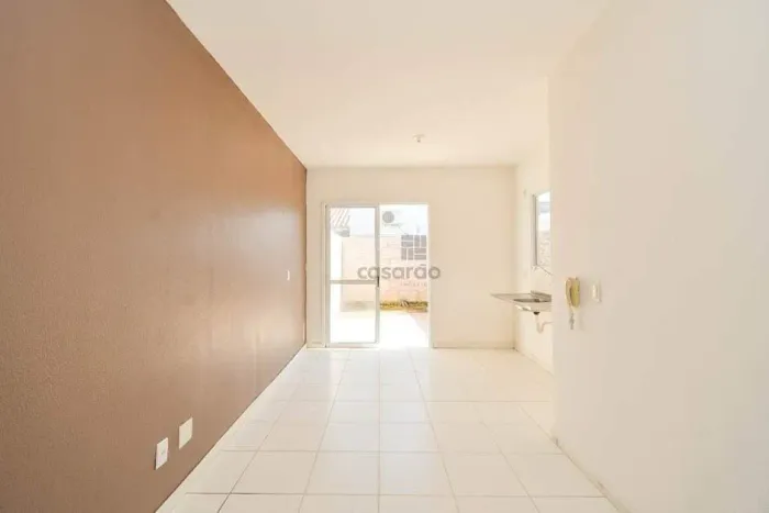 Casa em Condomínio 2 quartos para aluguel Pelotas