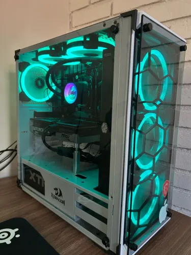 Pc gamer 7800x3d 5070