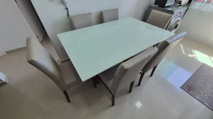 Mesa de jantar 6 lugares
