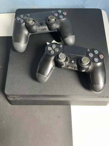 Ps4 slim