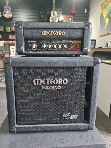 Amplificador de Baixo Meteoro F350