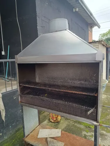 Churrasqueira inox