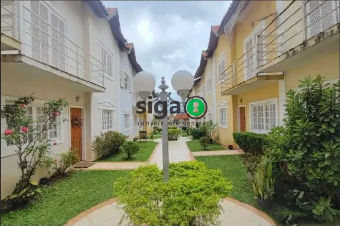 Casa em Condomínio 2 quartos 2 vagas a venda na Vila Andrade.