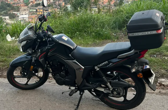 DK 150 S FI Km baixo bem conservada