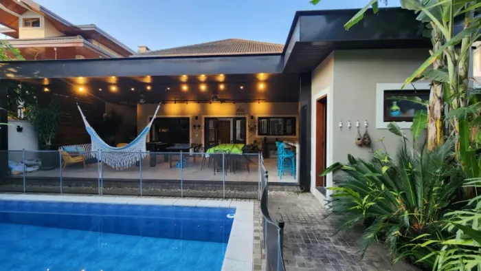Casa em Condomínio - Condomínio Sunset Park - Parque Residencial Aquarius - 4 Dormitórios