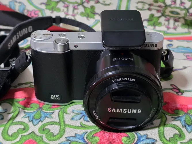 Câmera Samsung NX3000