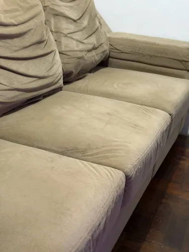 SOFA TRES LUGARES