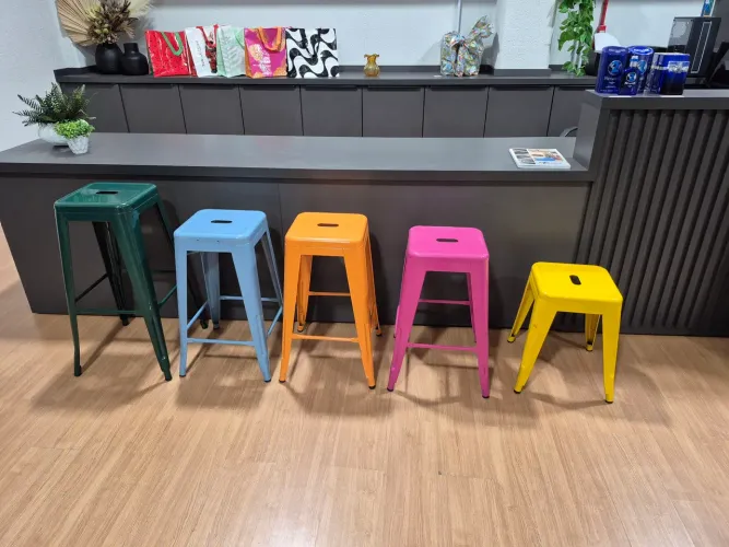 Banquetas de ferro