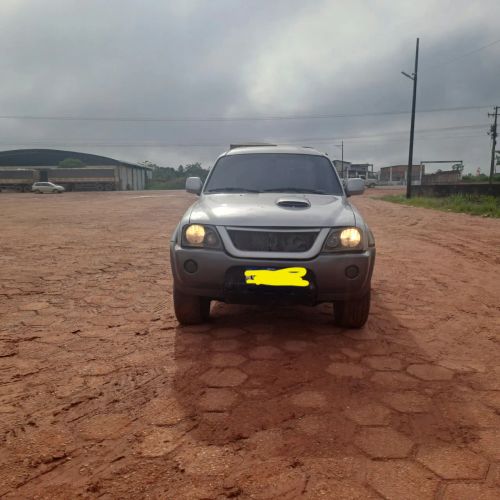 Imagem de Mitsubishi L200 Outdoor HPE 2.5 4X4 CD T.dies. Mec. 2012