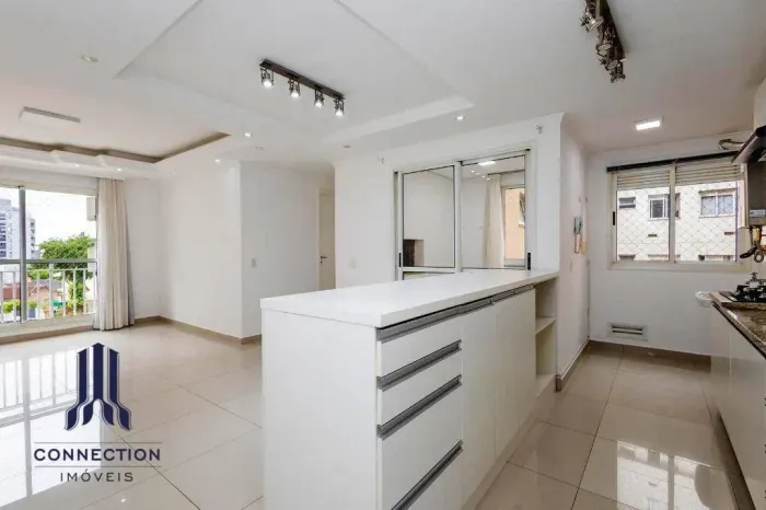 Apartamento com 3 dormitórios para alugar, 86 m² por R$ 3.974,00/mês - Portão - Curitiba/P