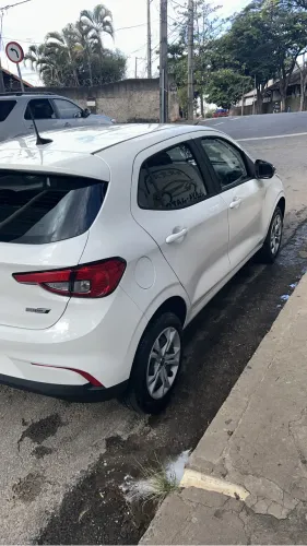 Alugo carro para motorista de aplicativo 