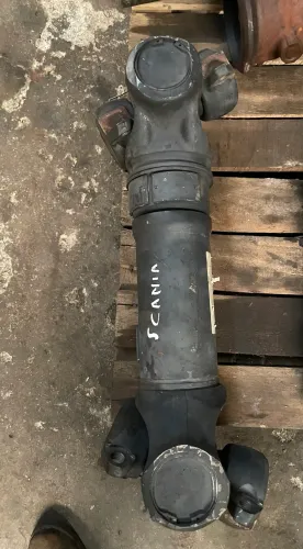 Cardan Intermediário Scania (Cruzeta e Luva) - Peça Usada Original