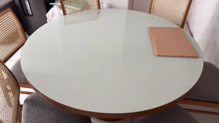 Mesa de jantar redonda 6 lugares Jacaúna
