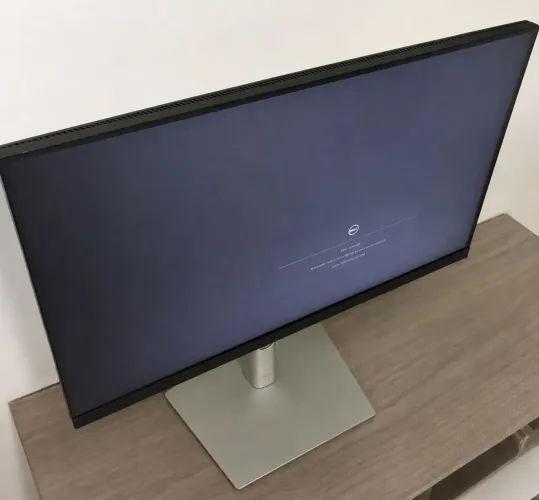 Monitor Dell 22"