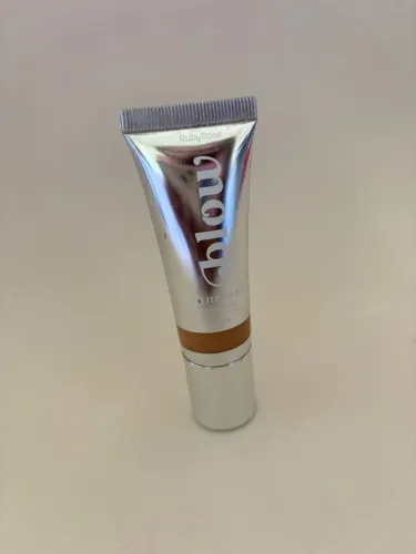 Base Ruby Rose Glow My Skin F70 ? 30ml