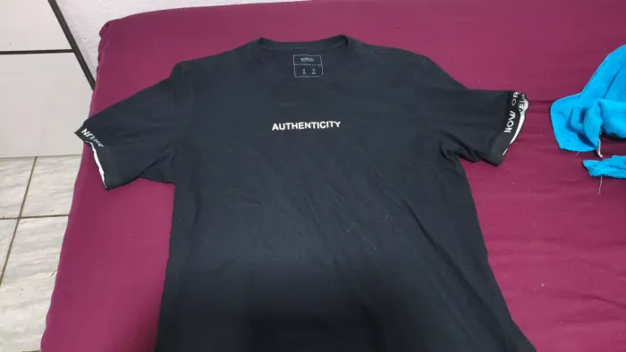 CAMISA AUTHENTICITY - Tamanho G
