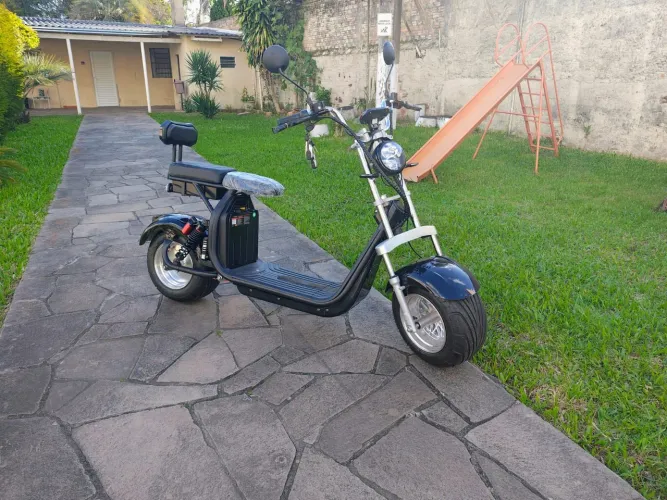 Scooter elétrica