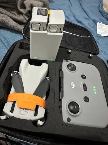 DJI Mini 3 + Bateria Plus + Hub