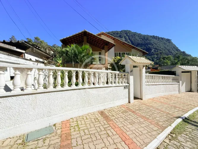 Casa em condomínio, 5 quartos, 327m, Comary, Teresópolis/RJ codigo: 349848
