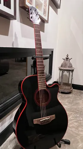 Violão Takamine preto 