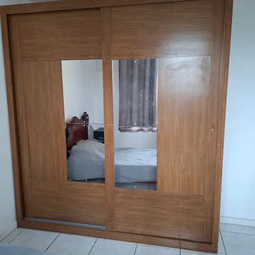 Guarda-Roupa Casal Espelhado - Portas de Correr