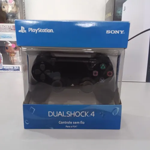 Vendo Controle Playstation 4 dualshock preto Semi novo