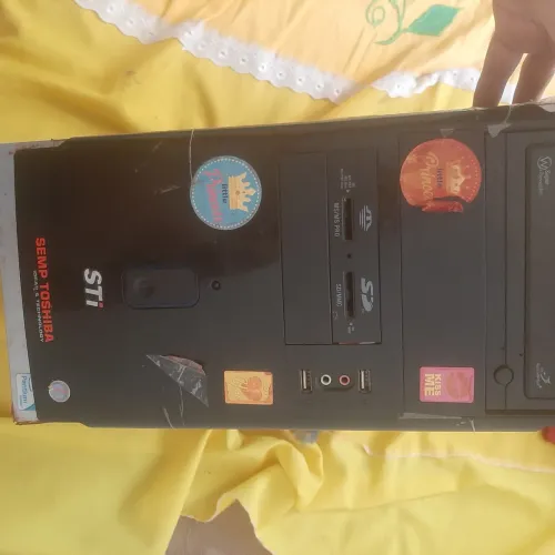 Vendo CPU toshiba