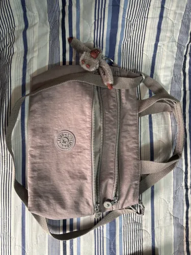 Bolsa Kipling original pouco uso