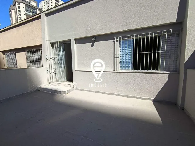 EXCELENTE CASA PARA LOCAÇÃO NA SAÚDE - 3 QUARTOS