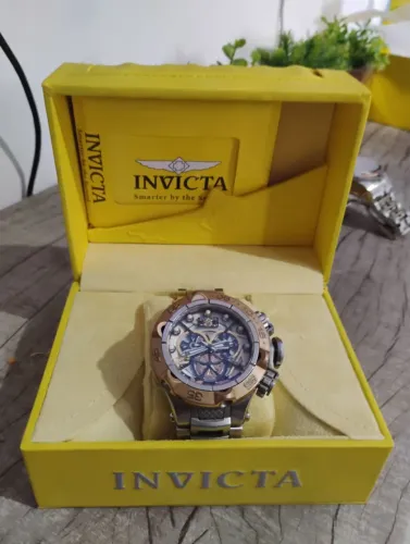 Invicta Subaqua Noma V Project Flame-Fusion Crystal TM Modelo 13736