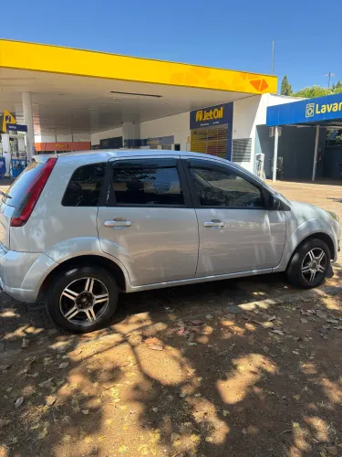 Ford Fiesta S 1.0 8V Flex 5P 2014