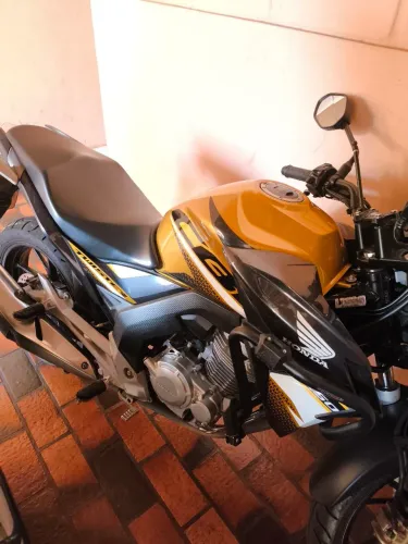 Vendo twister 20/20 abs,valor 19.000,00