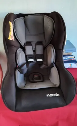 Cadeirinha para Carro Nania Infantil 3 a 6 Anos Conservada