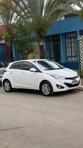 Hyundai HB20 Premium 1.6 Flex 16V Mec. 2014