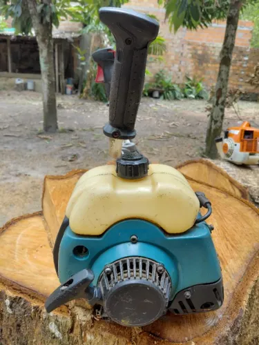 Roçadeira Makita 412 Original