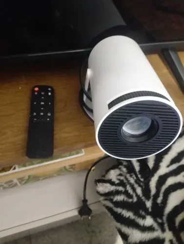 Projetor HY300 4k HD