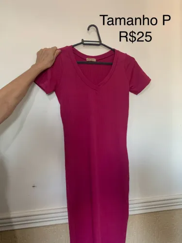 vestido midi colado