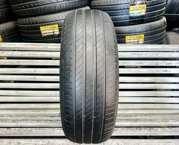 Pneu 215/60/17 Michelin Primacy 4 / Pneu 215/60R17