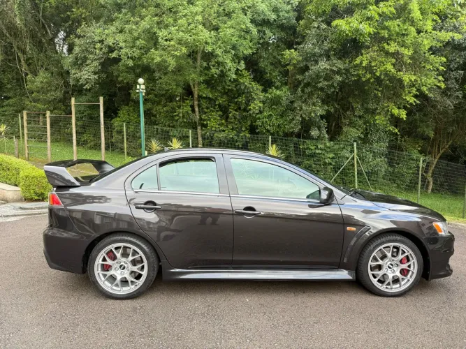 Mitsubishi Lancer Evolution X 2.0 16V 295cv TB Int. 2012