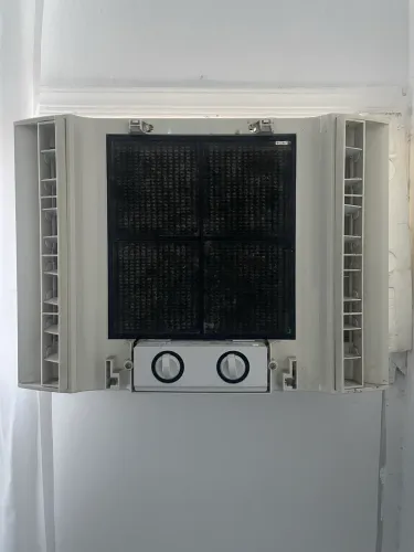 Ar-Condicionado Springer Janela 7.500 BTUs Funcionando