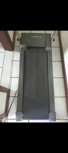 Vendo esteira elétrica com defeito. 