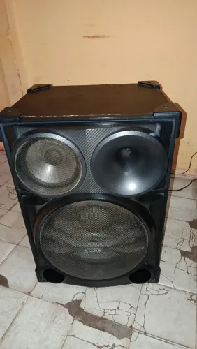 Vendo caixa de som da Sony fast